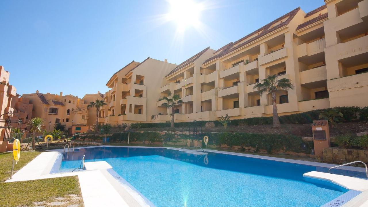 Duquesa Village 16,62,32 Manilva Buitenkant foto
